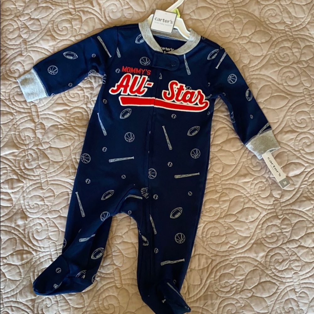 CARTERS - 3 month size - footed zip-up sleeper
